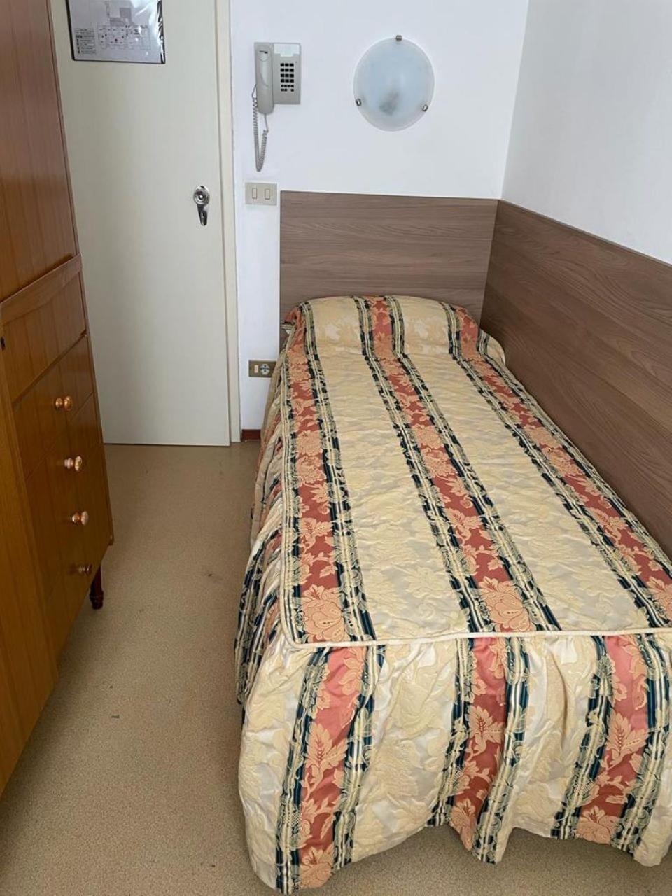 Hotel Stiefel Λινιάνο Σαμπιαντόρο Δωμάτιο φωτογραφία